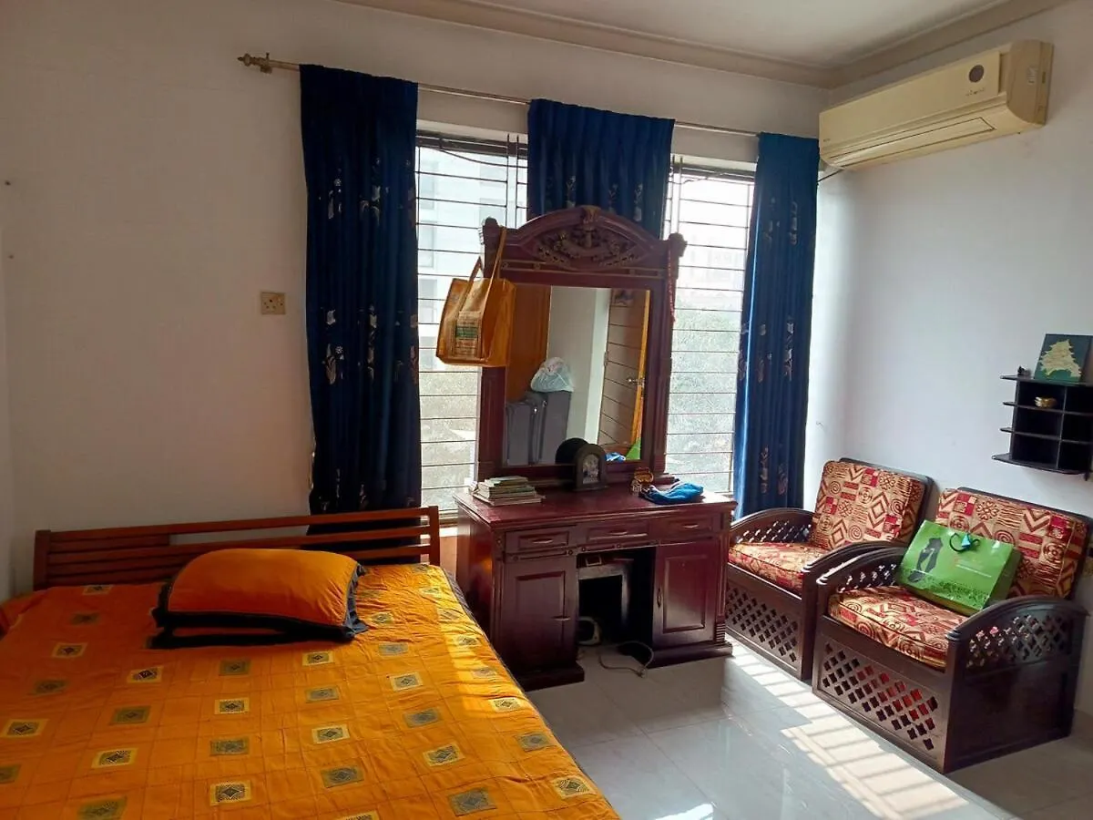 Luxury 3 Bed Apartment Dhaka 0*,